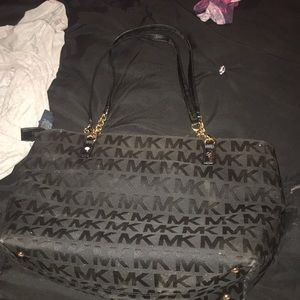 Micheal kors purse